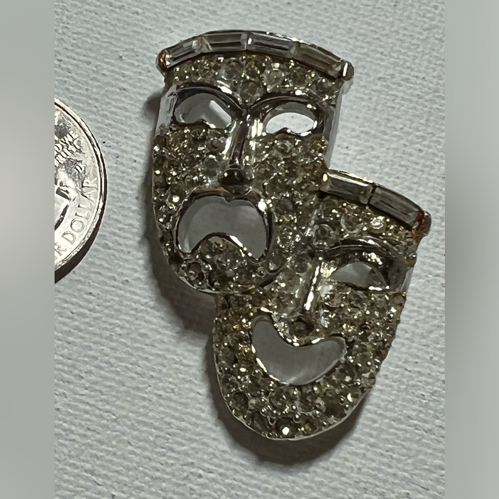 Drama Silver Rhinestone Brooch